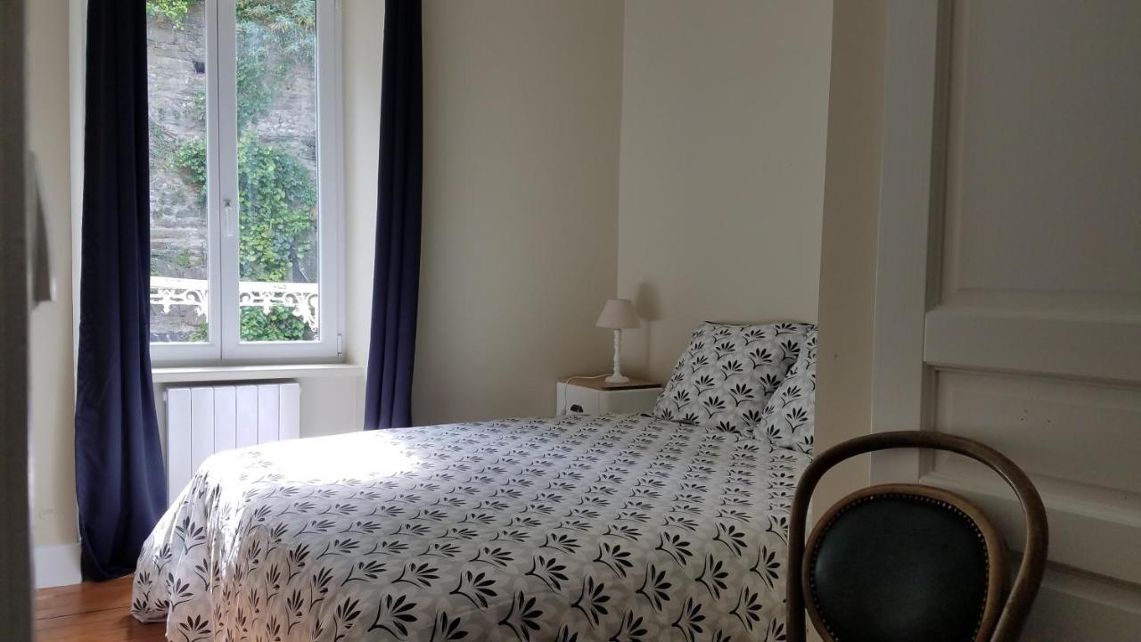 Appart'Hotel De La Mairie Морле Екстериор снимка