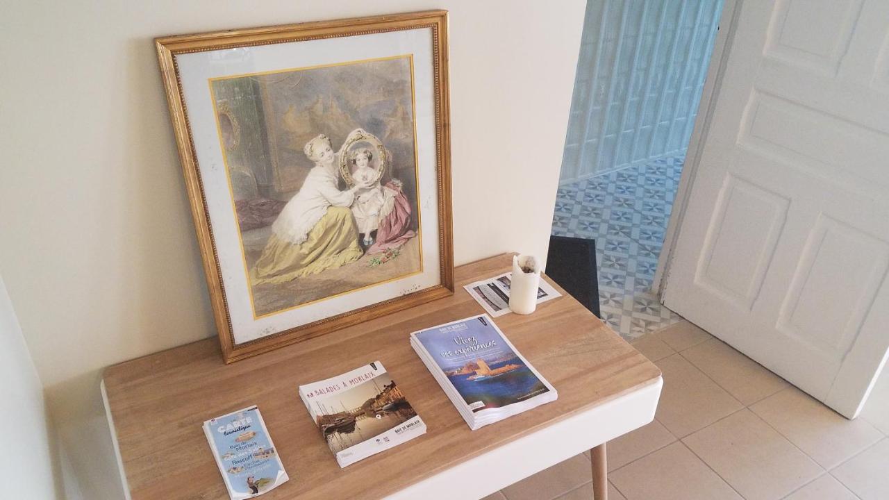 Appart'Hotel De La Mairie Морле Екстериор снимка
